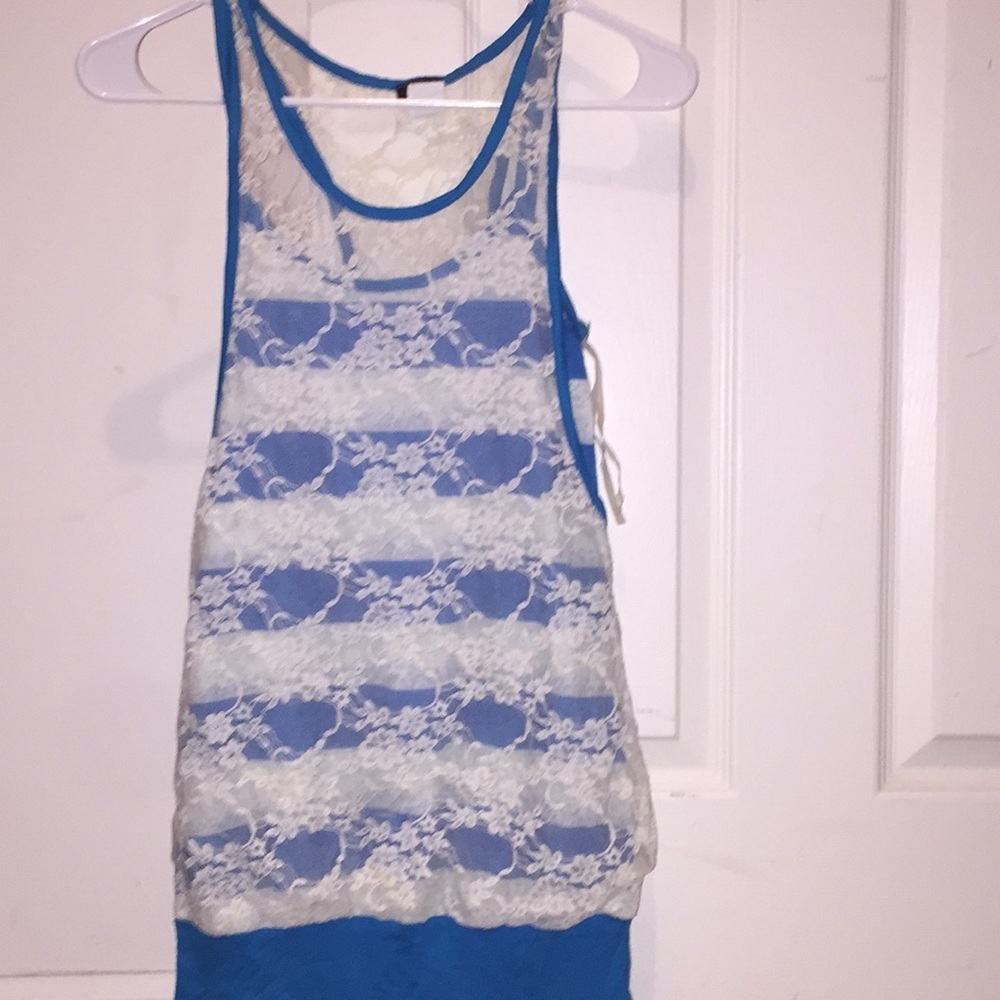 Women’s Yabes Shirt